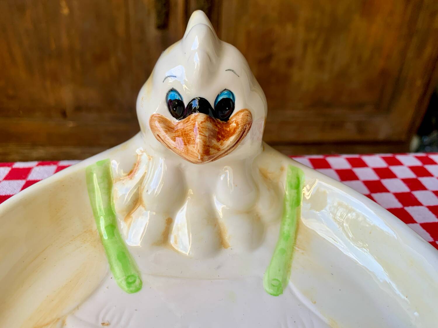 Dish and egg cups with chick designs