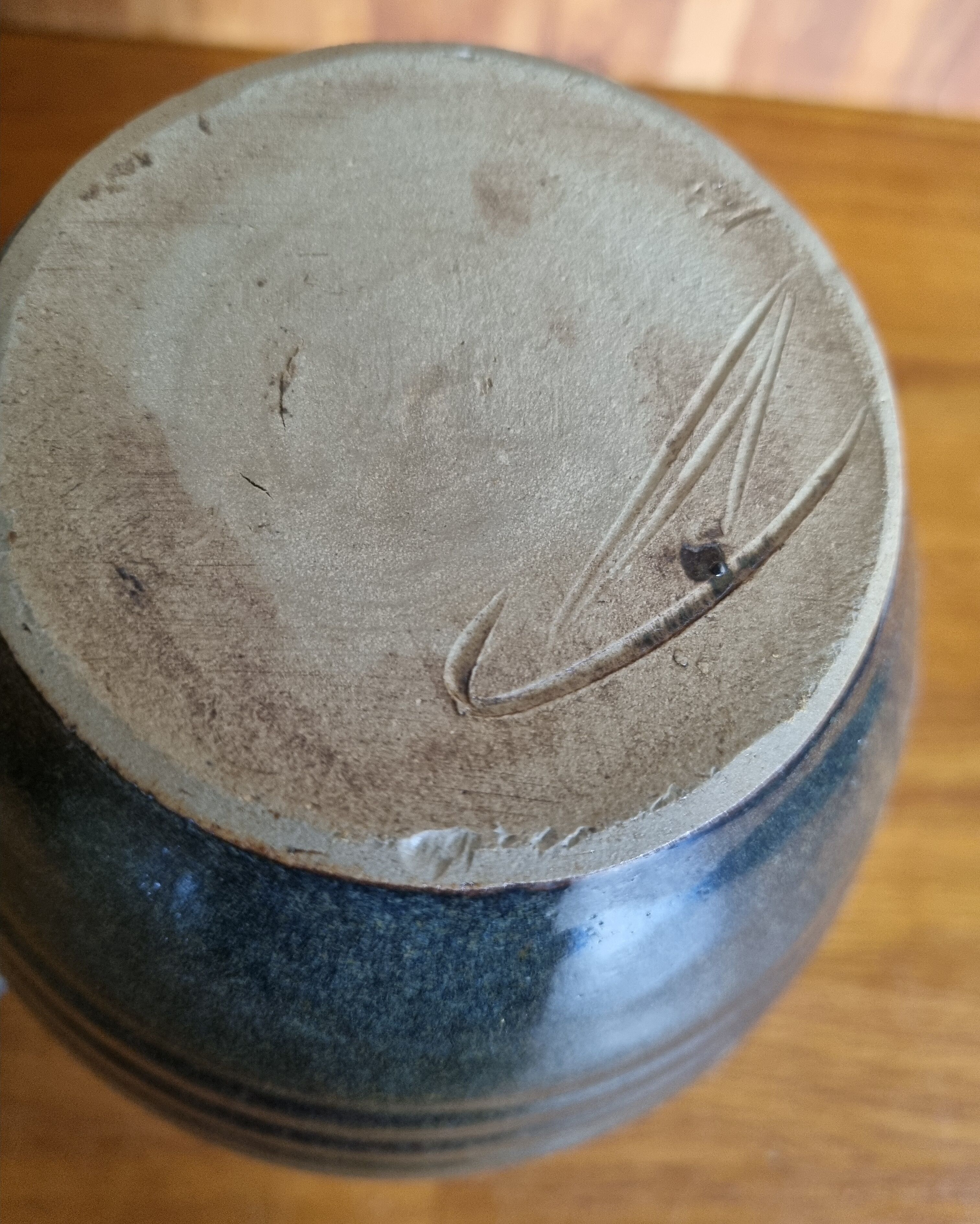 Glazed ceramic pitcher 1.5 L