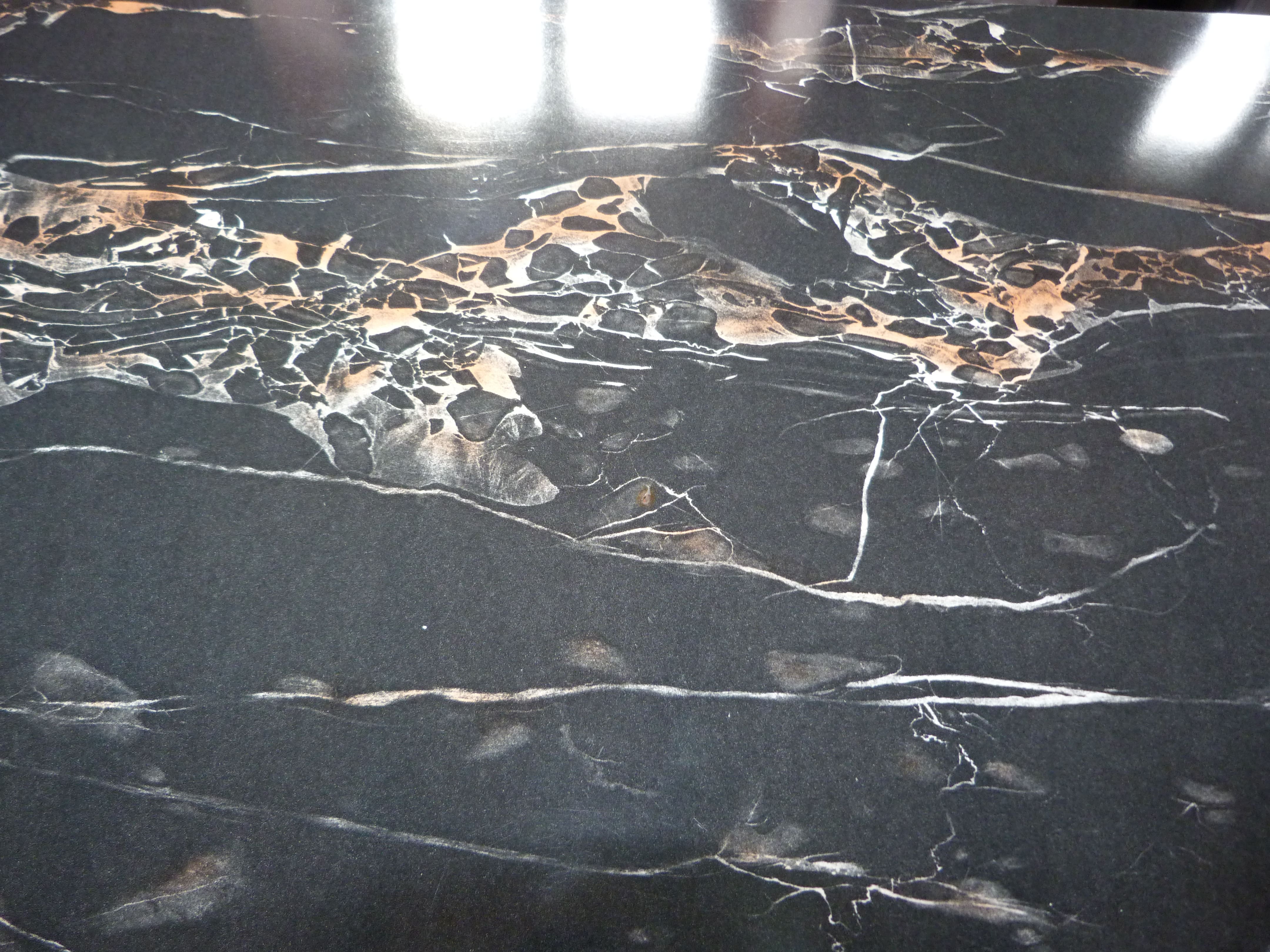 Table marble formica 70