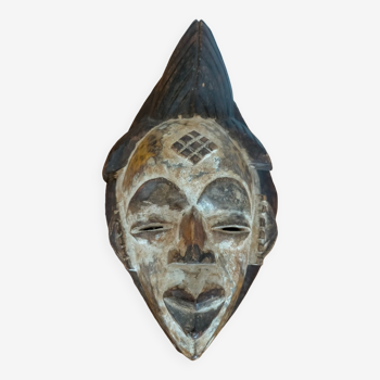 Masque en bois africain Punu du Gabon
