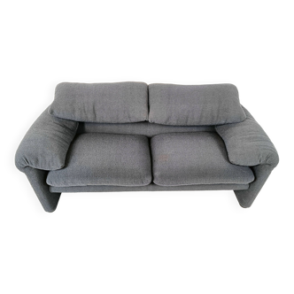 Maralunga sofa by Vico Magistretti for Cassina