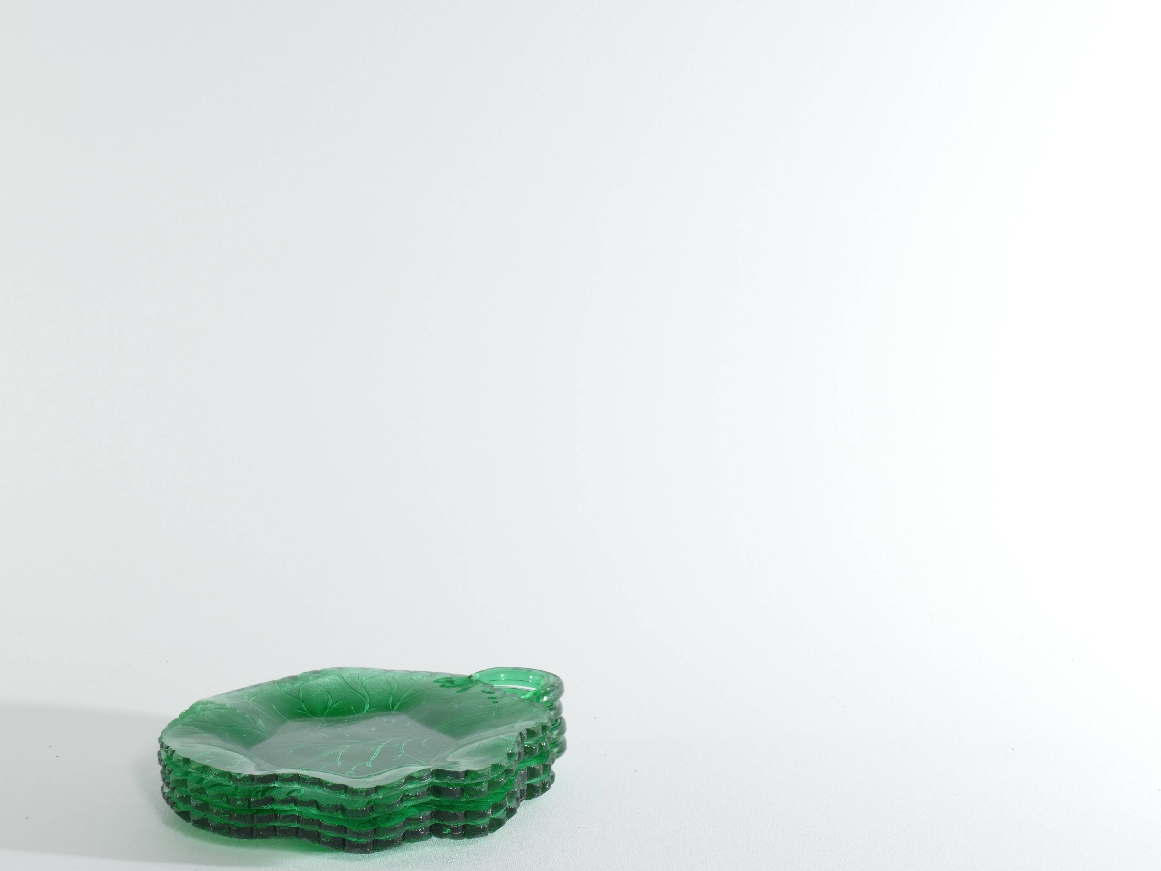 Aesthetic Movement Emerald Green Glass Leaf Plates