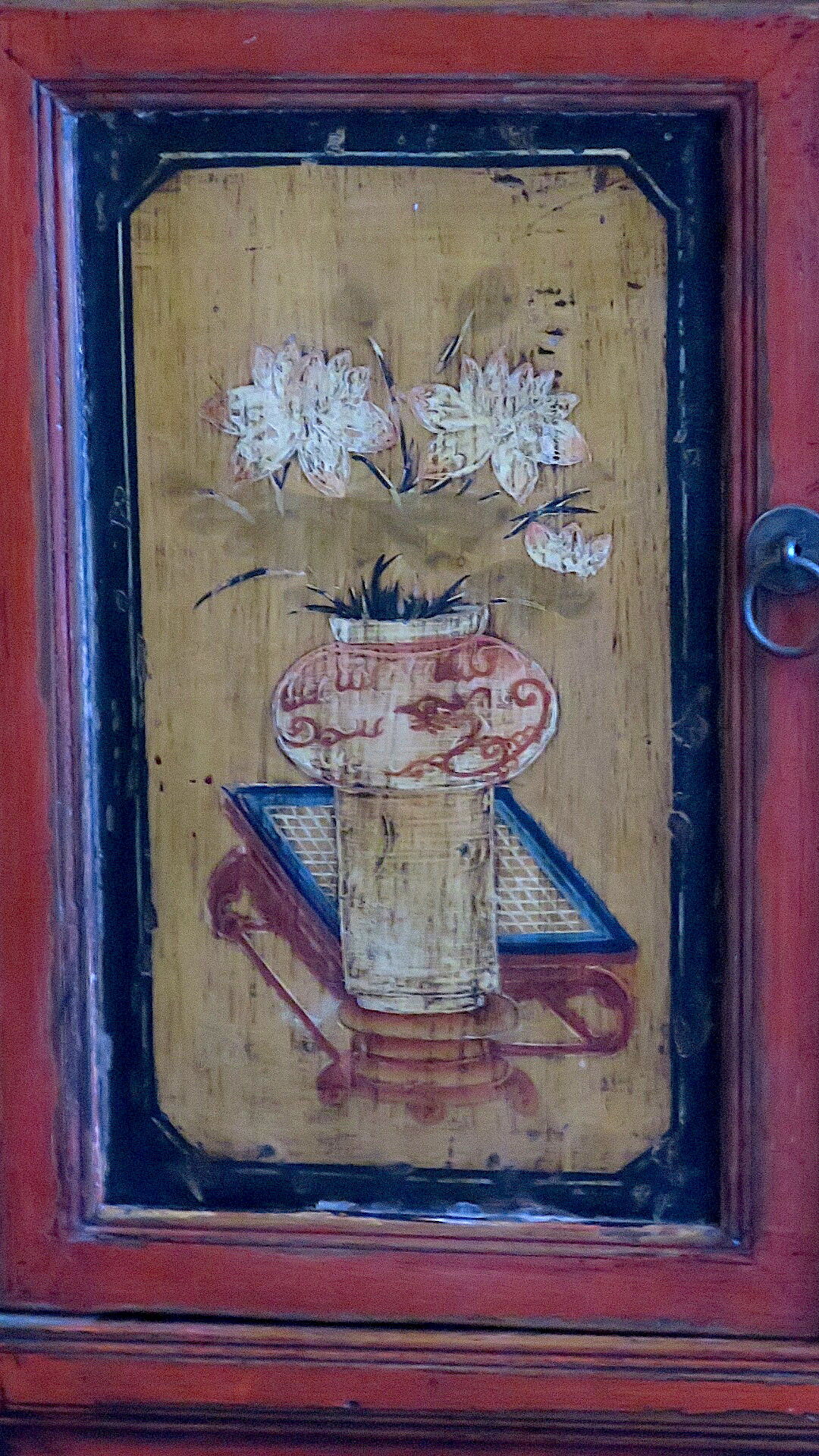 Mid century Chinese painted cabinet with 2 doors and 2 drawers