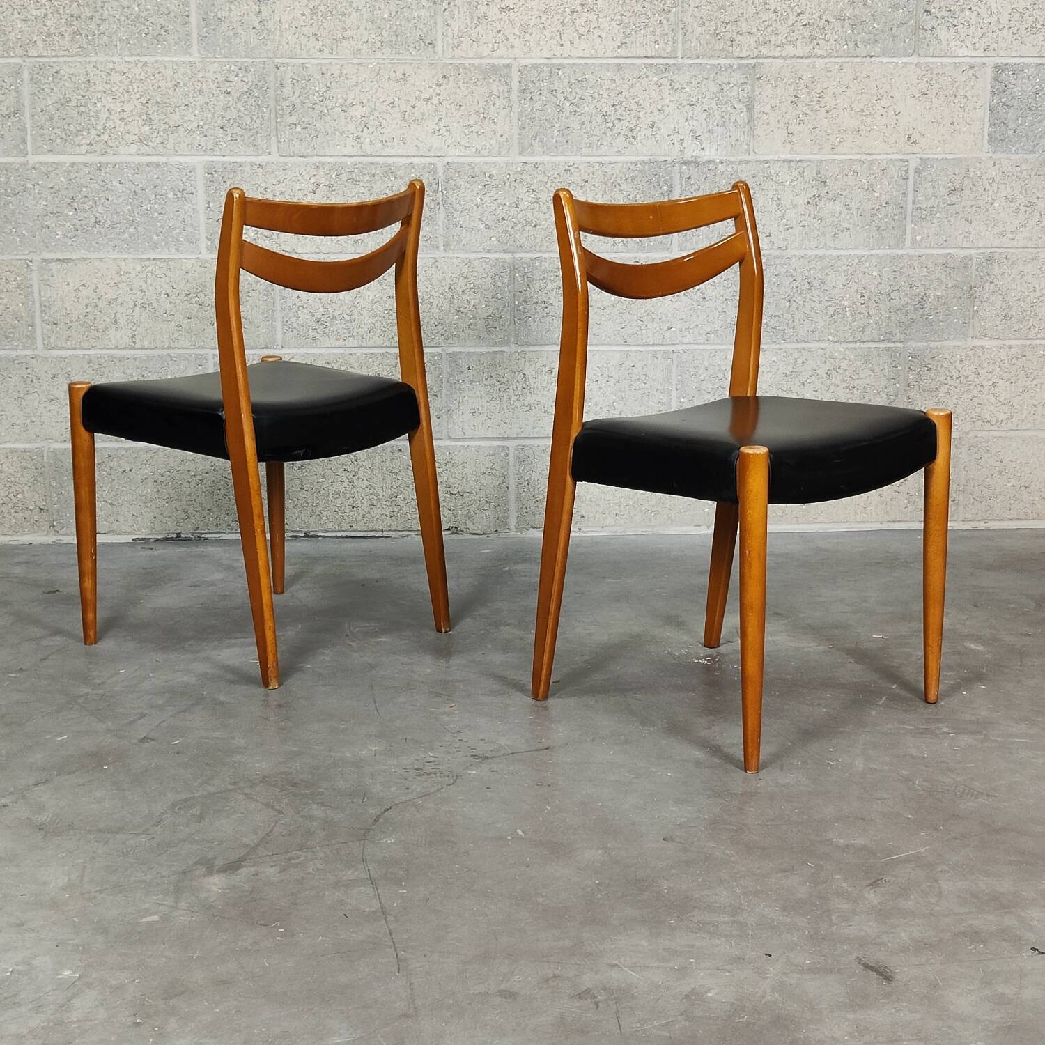 Pair of Scandinavian style chairs 1970