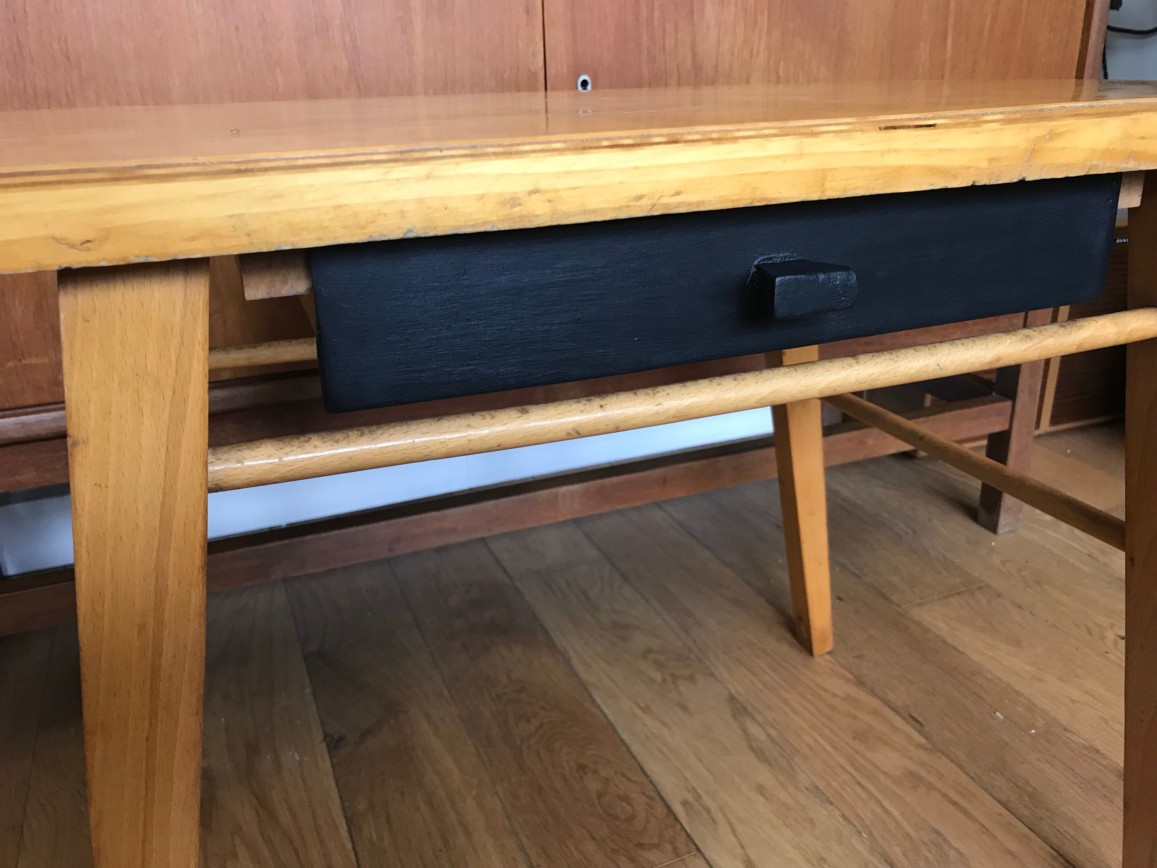 Baumann children's desk and chair set