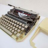Mercedes character typewriter elite 1969
