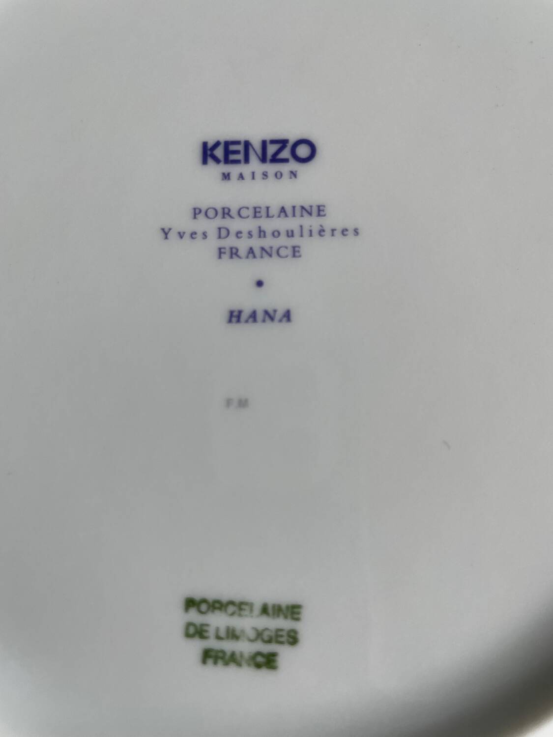 Kenzo porcelain dessert plates