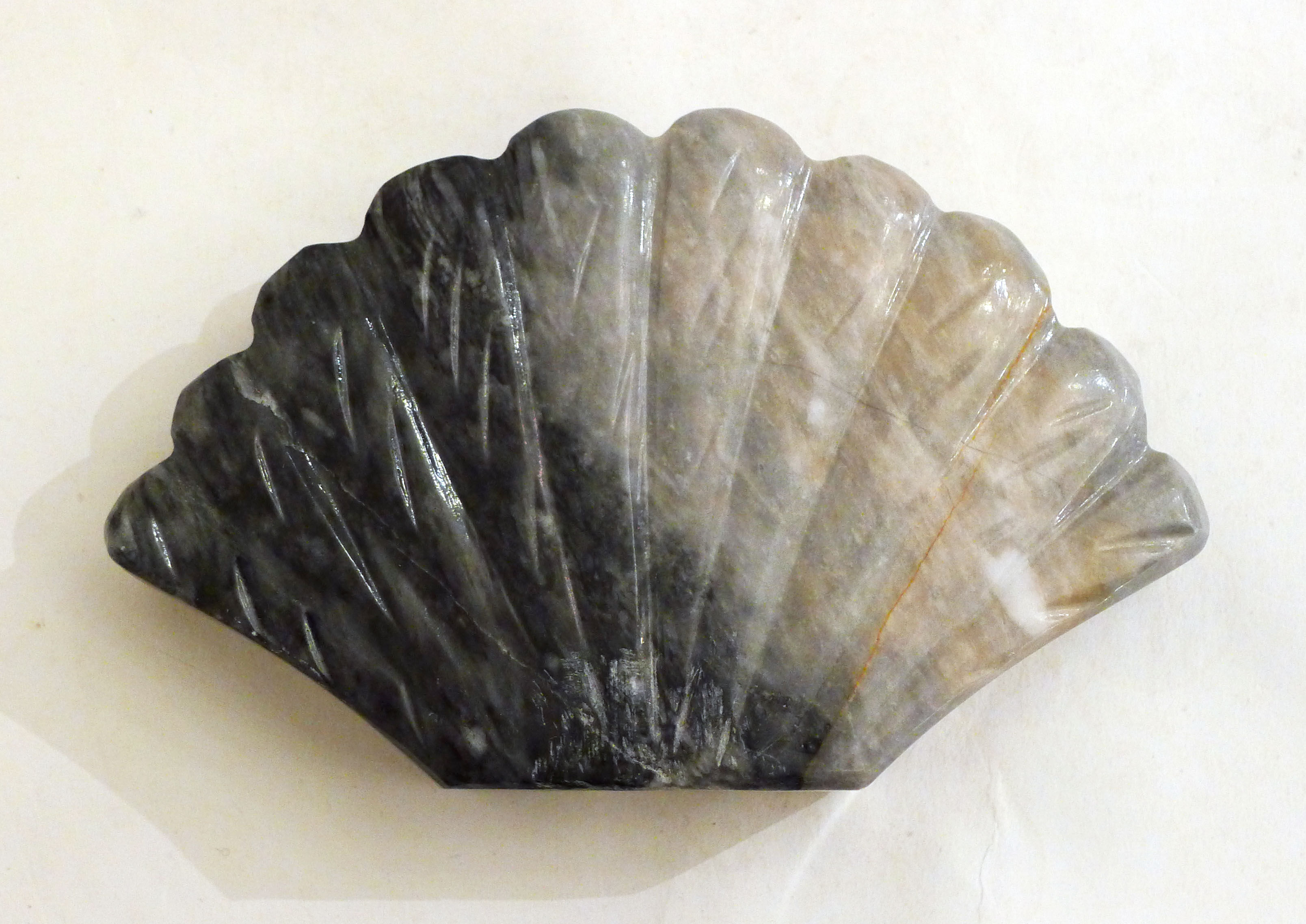 Letter holder Marble shell