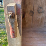 Armoire brutaliste