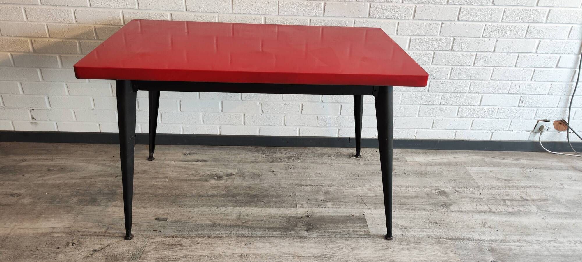 Ancienne table tolix en métal 1950 /60 vintage table de café bistro