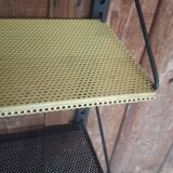 Wall shelves