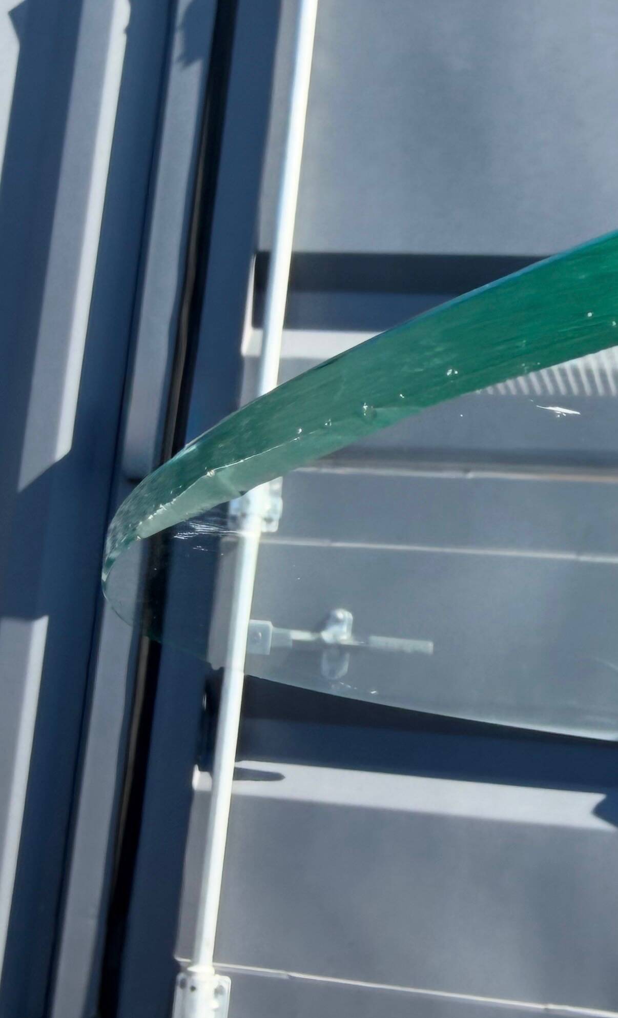 Dining Room Set Scimitar Boris Tabacoff MMM 1970 | Glass and Chrome