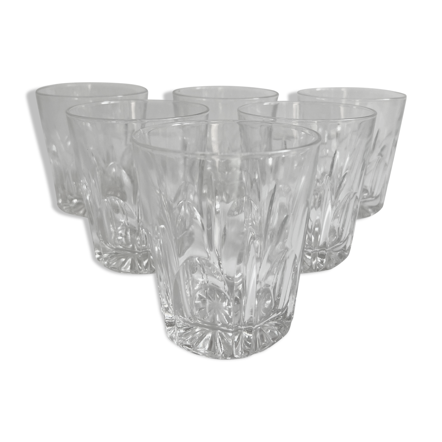 Cut whisky glasses
