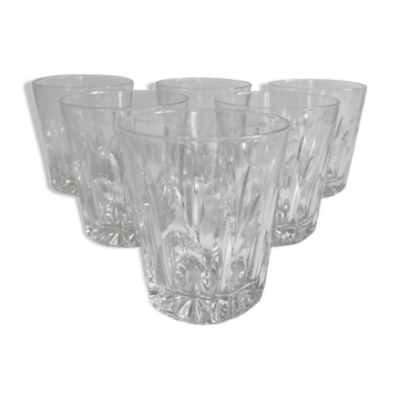 Cut whisky glasses