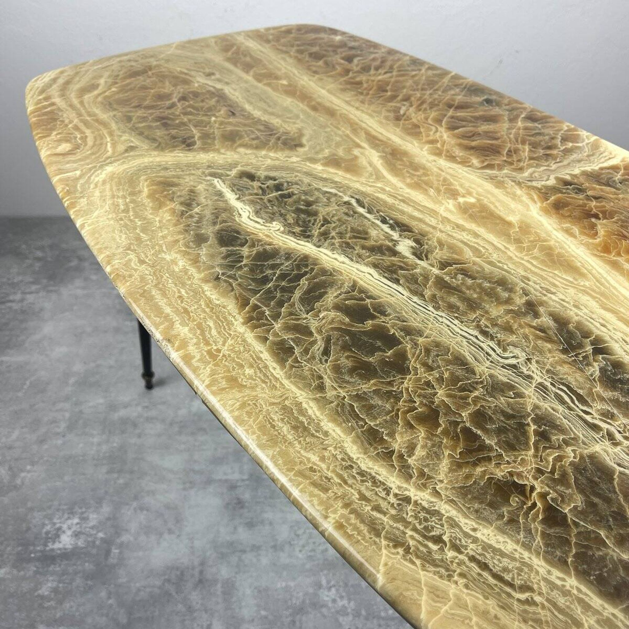 Mid-century modern Italian coffee table, 1950s.