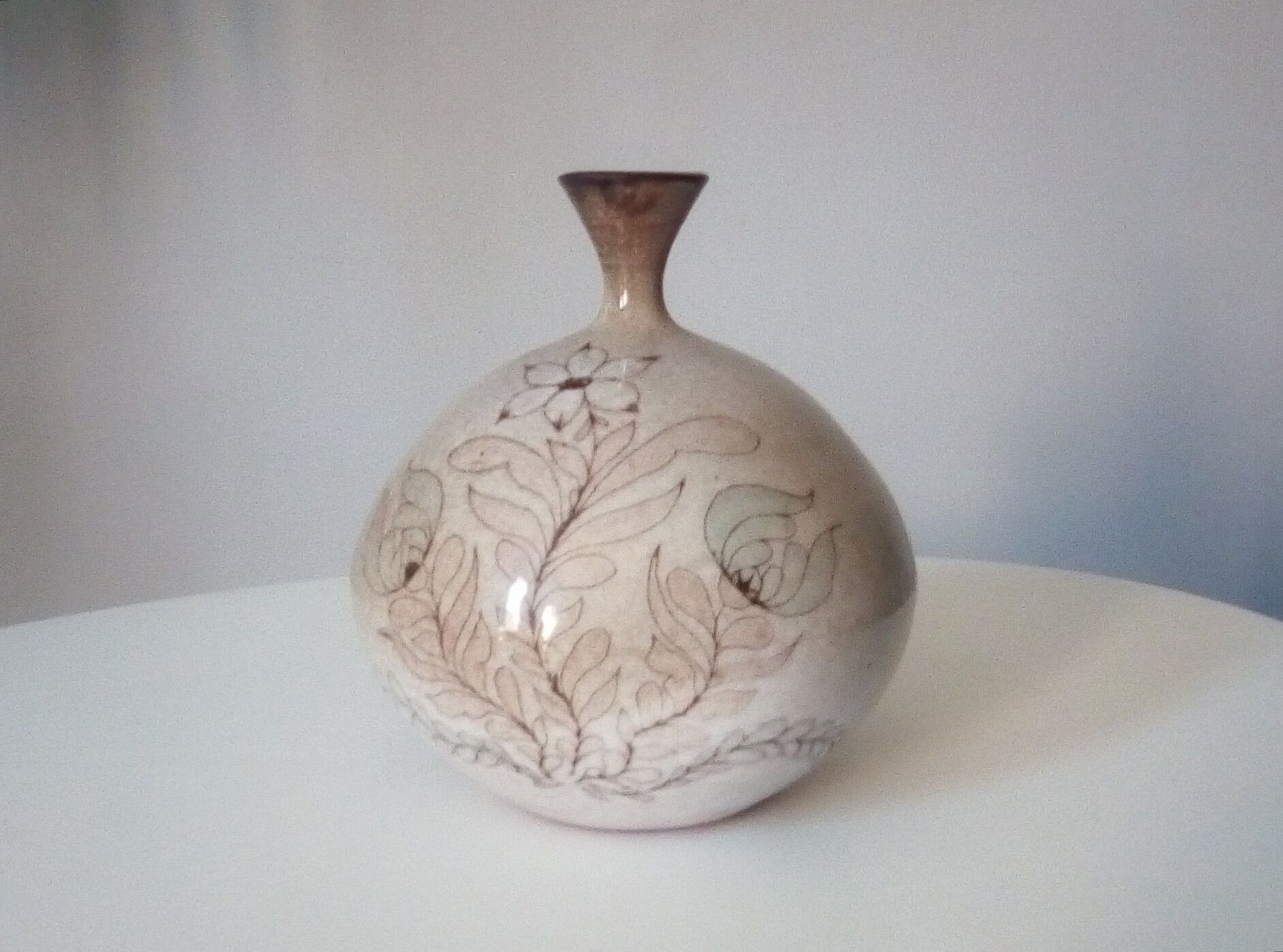 Vintage ceramic soliflore vase