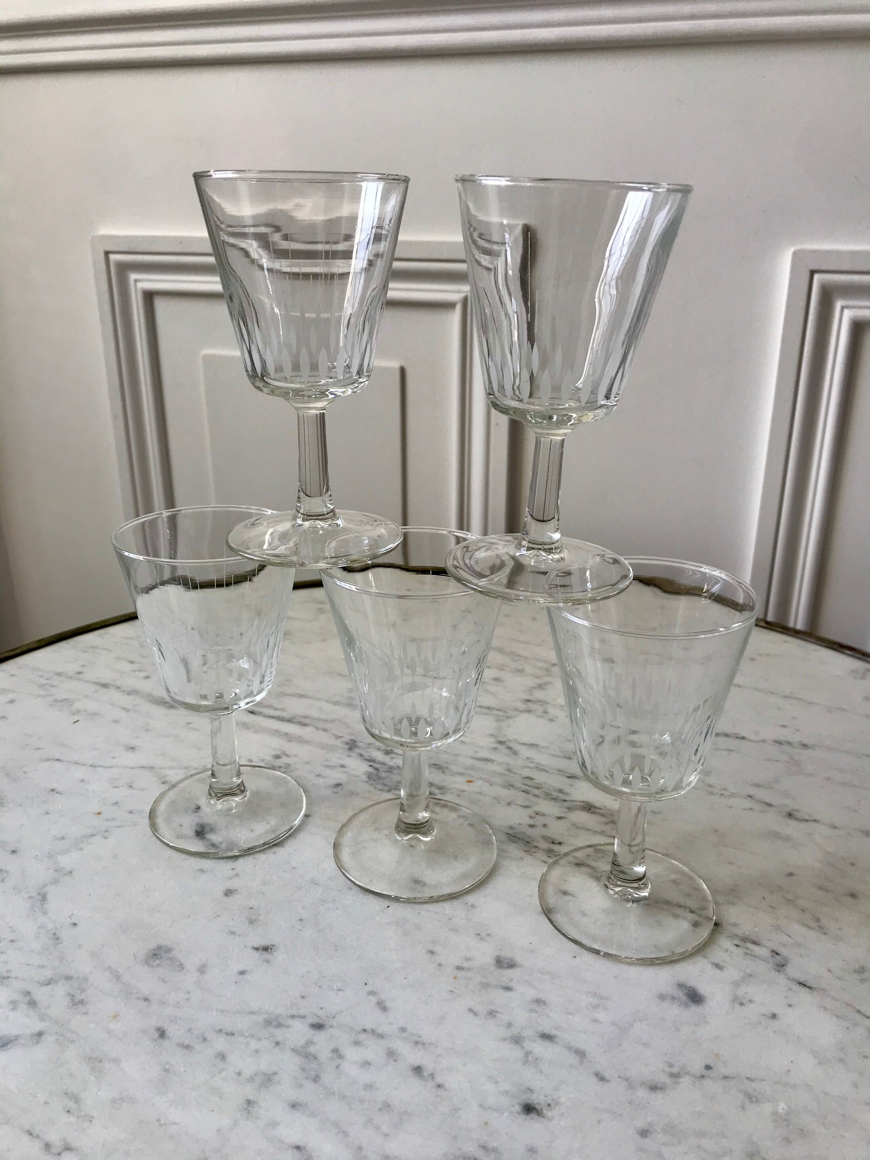 Set of 5 small crystalline glass wine glasses 50-60s
