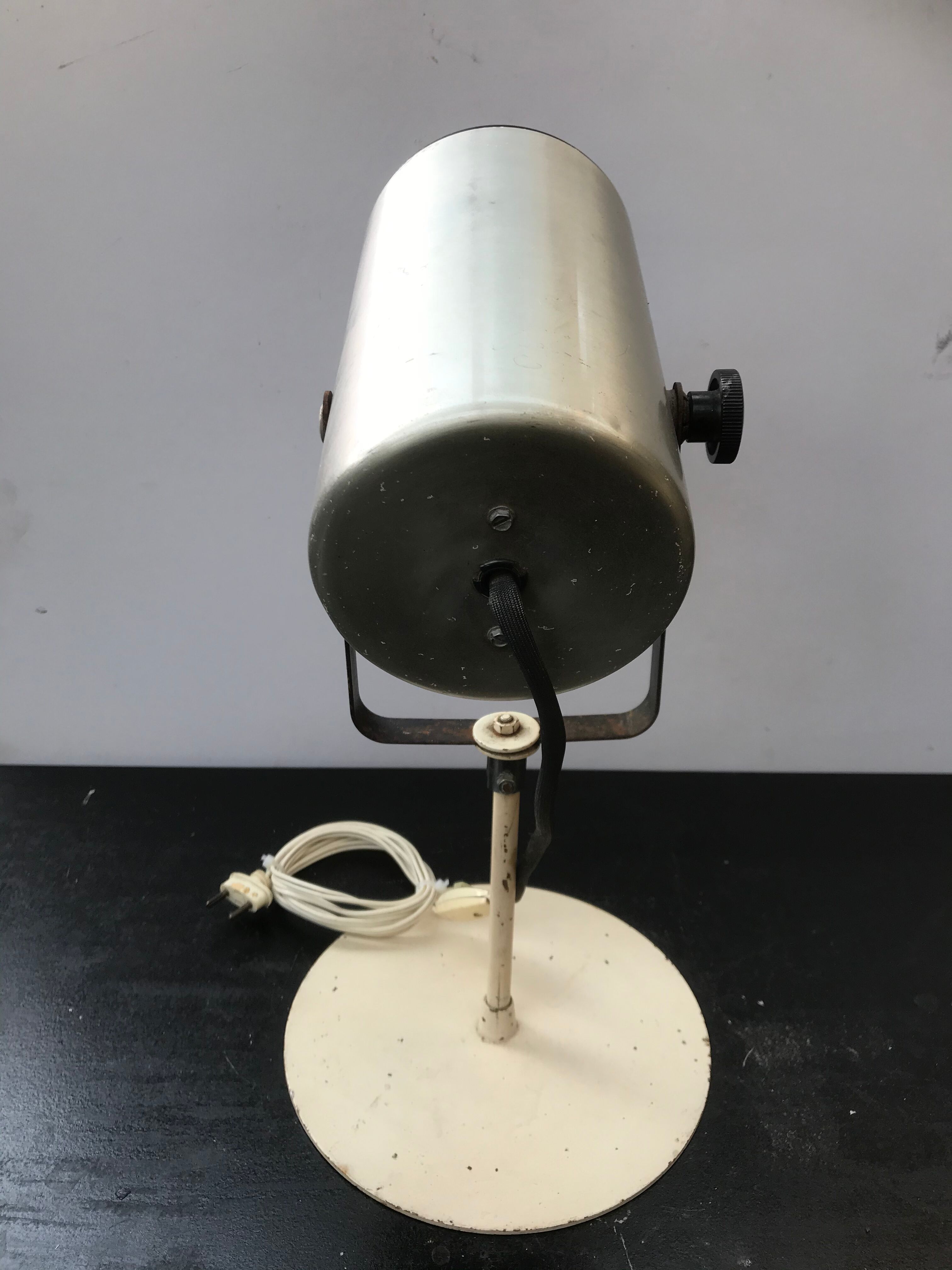 Lampe de bureau industrielle