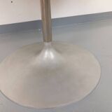 Vintage round tulip dining table by Dieter Wackerlin