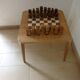 Table basse Art déco avec échiquier