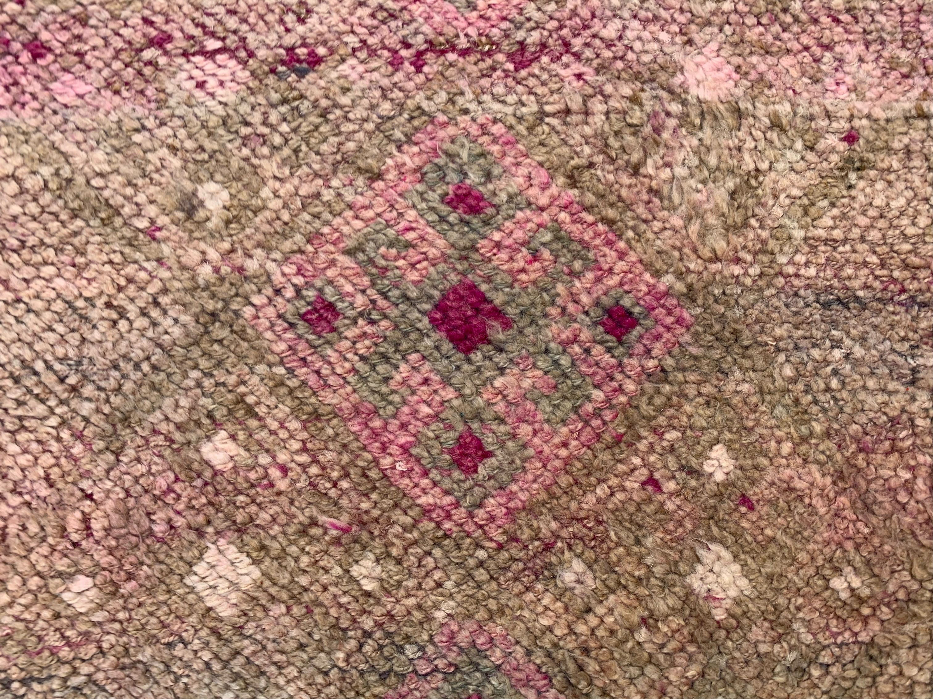 Turkish runner 330x84cm