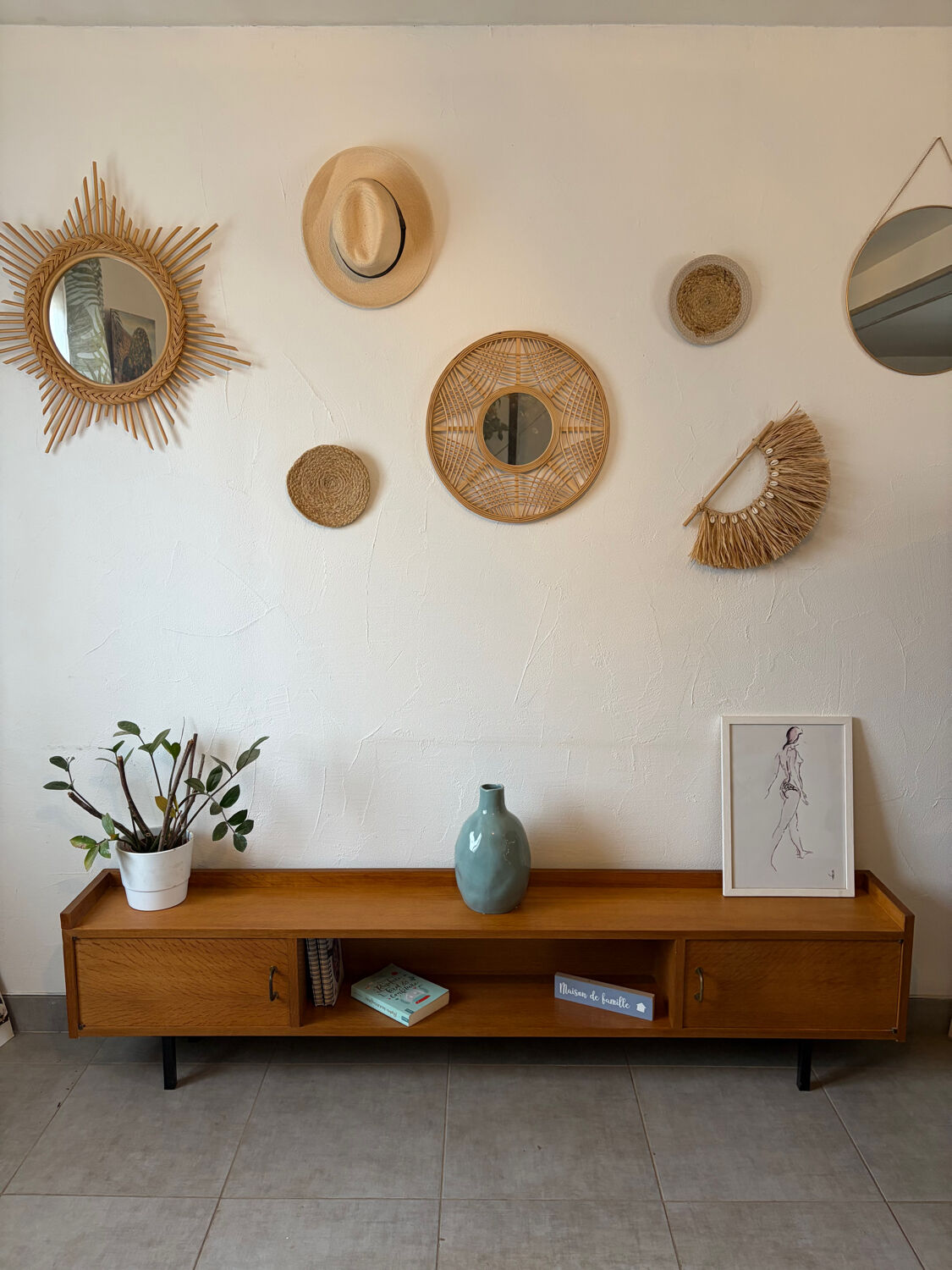 Vintage low oak sideboard (shallow)