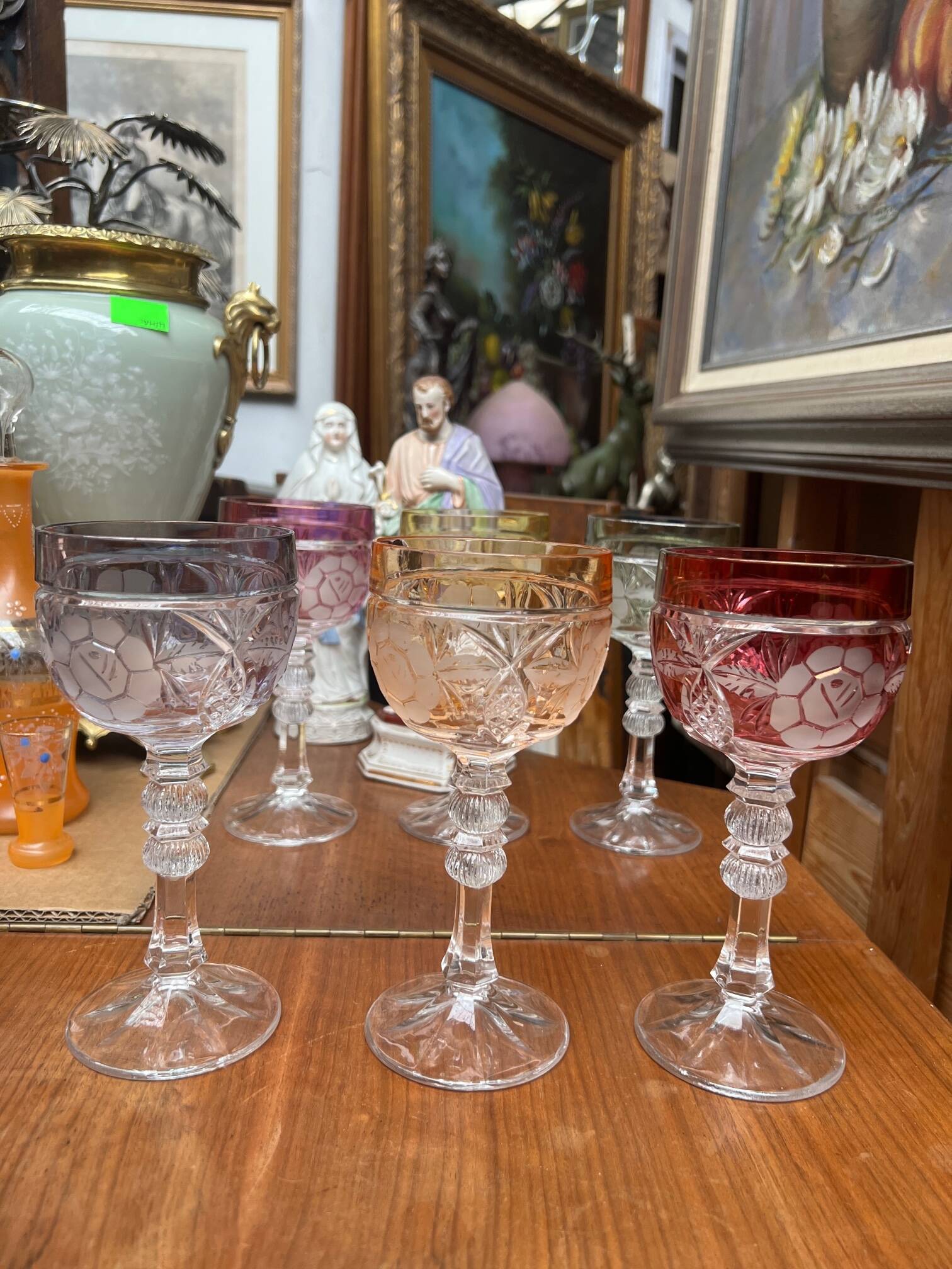 Set of 6 wine glasses. Solid colored crystal.