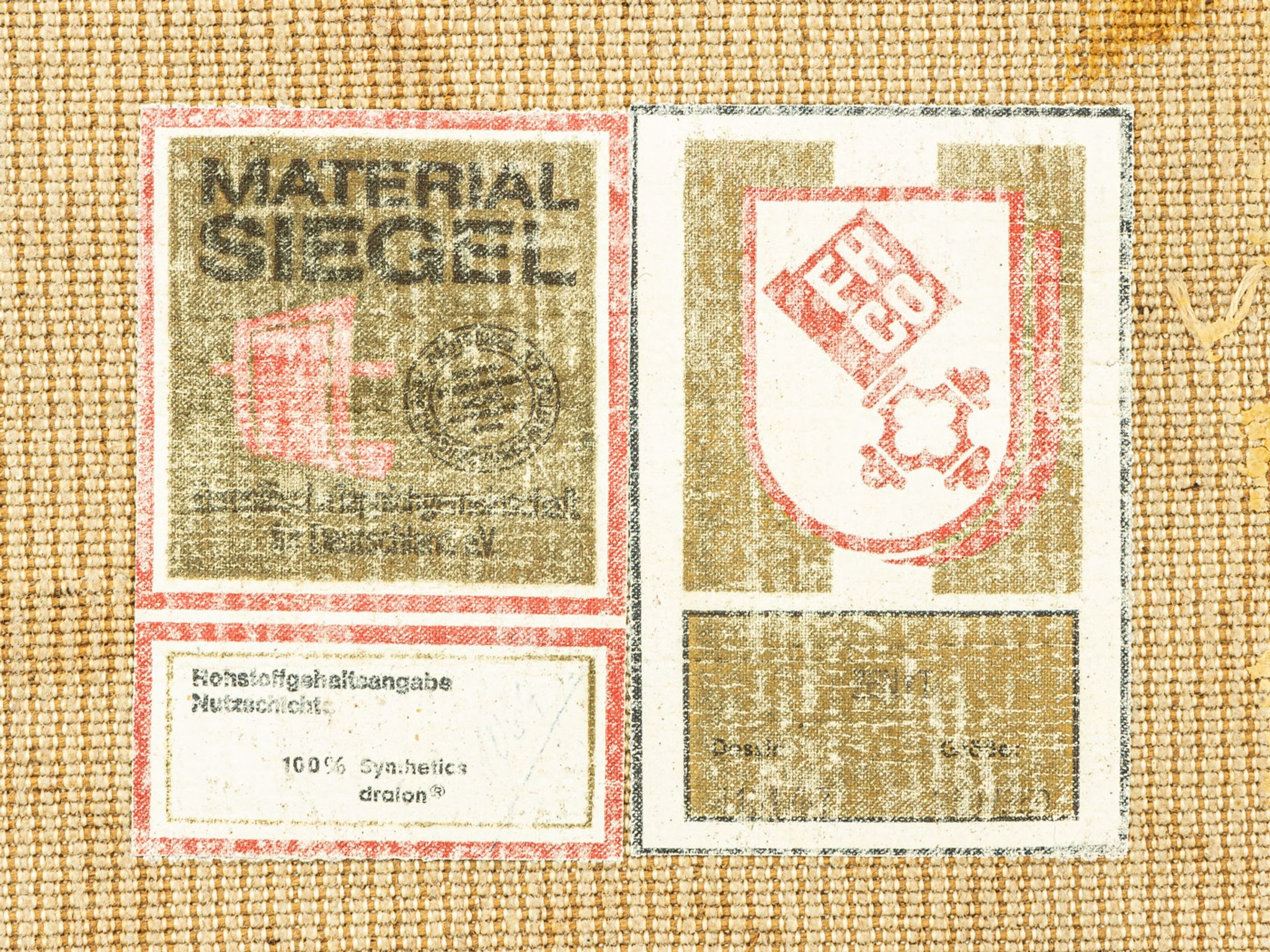 1970s carpet  340x252cm