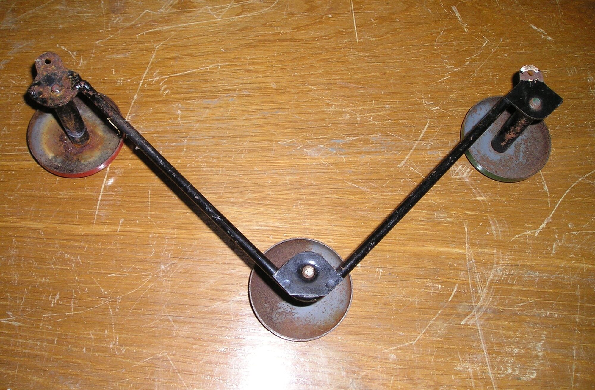 Wearing coat metal to 3 hooks 60's vintage