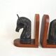 Serre-livres chevaux