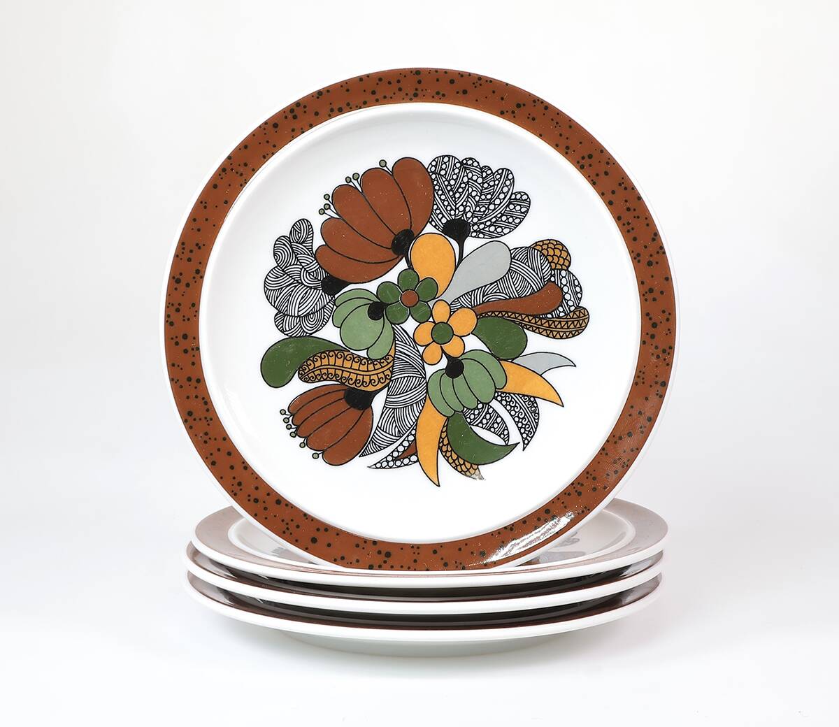 Porcelain Breakfast Tableware by Thomas, 1970s, Set of 19