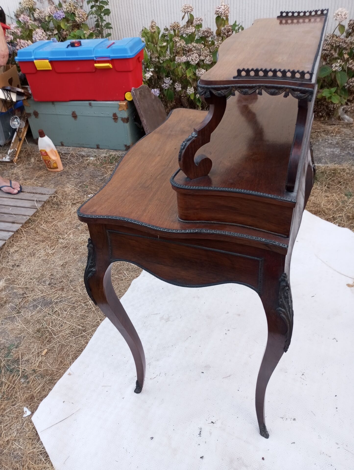 Louis XV style desk