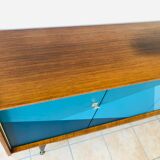 Graphic line in macassar 1960