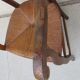 Fauteuil rustique paillé en noyer