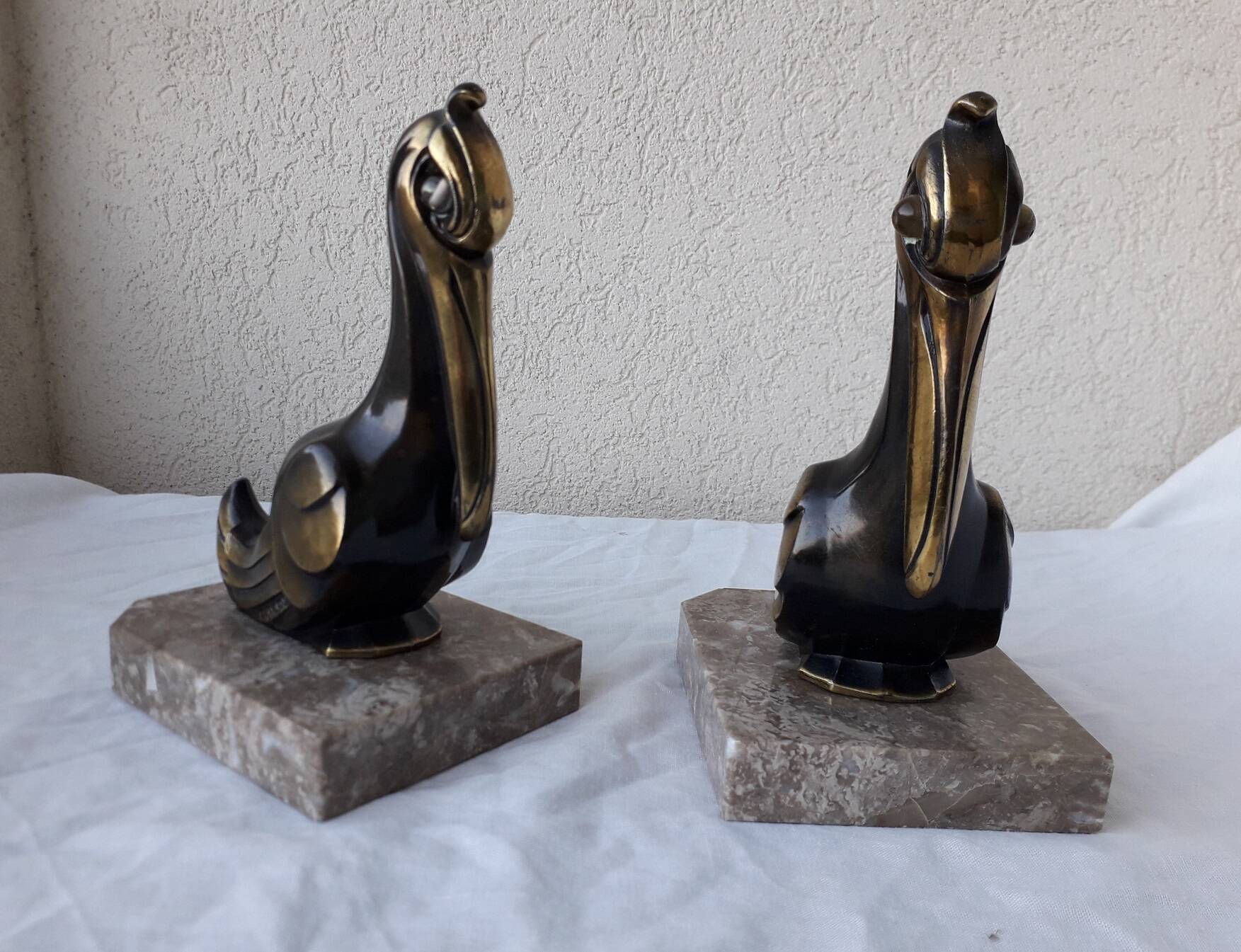 Pelican bookends Franjou
