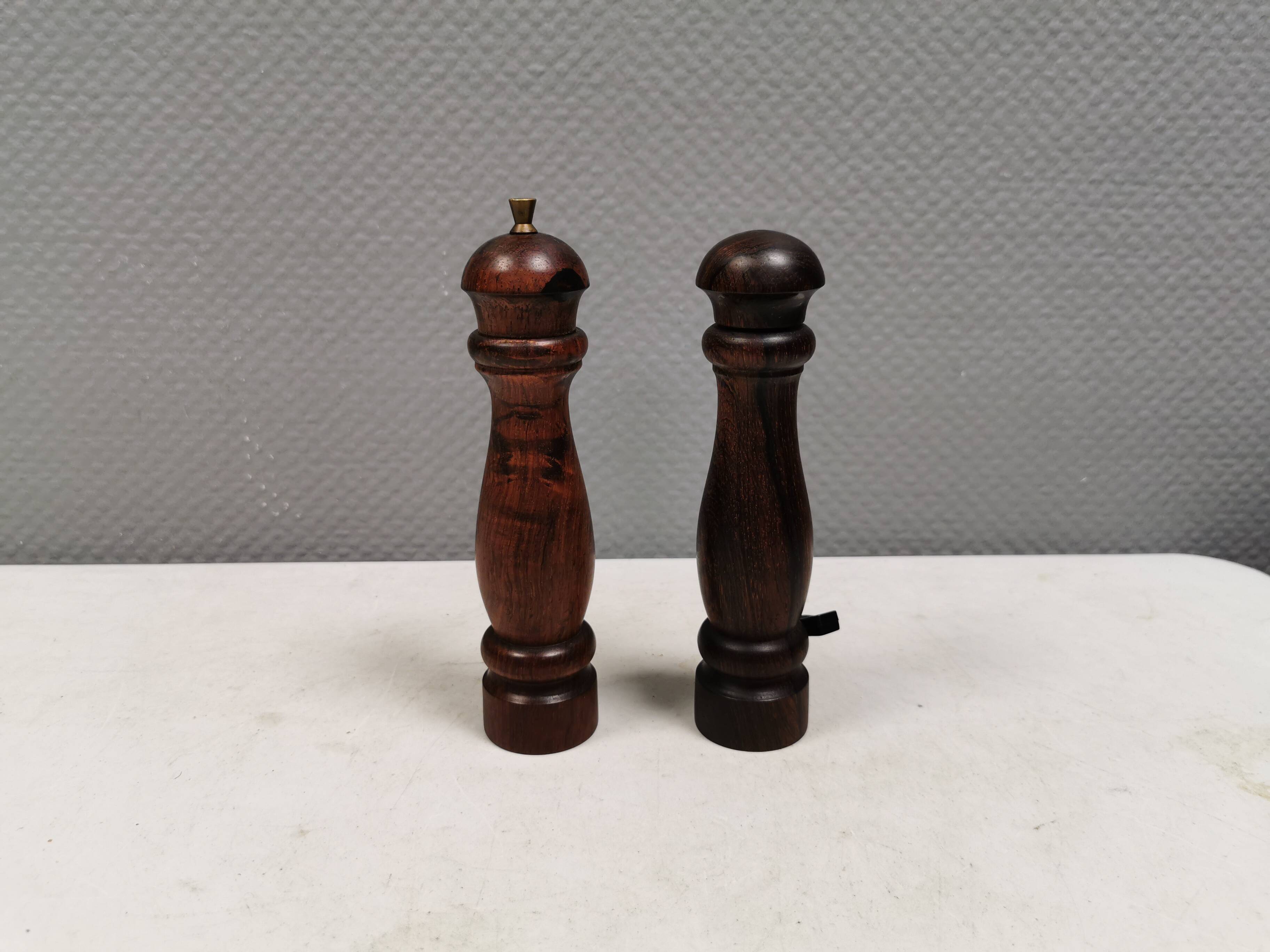 Salt and pepper set in rosewood, Denmark 1960-70s.