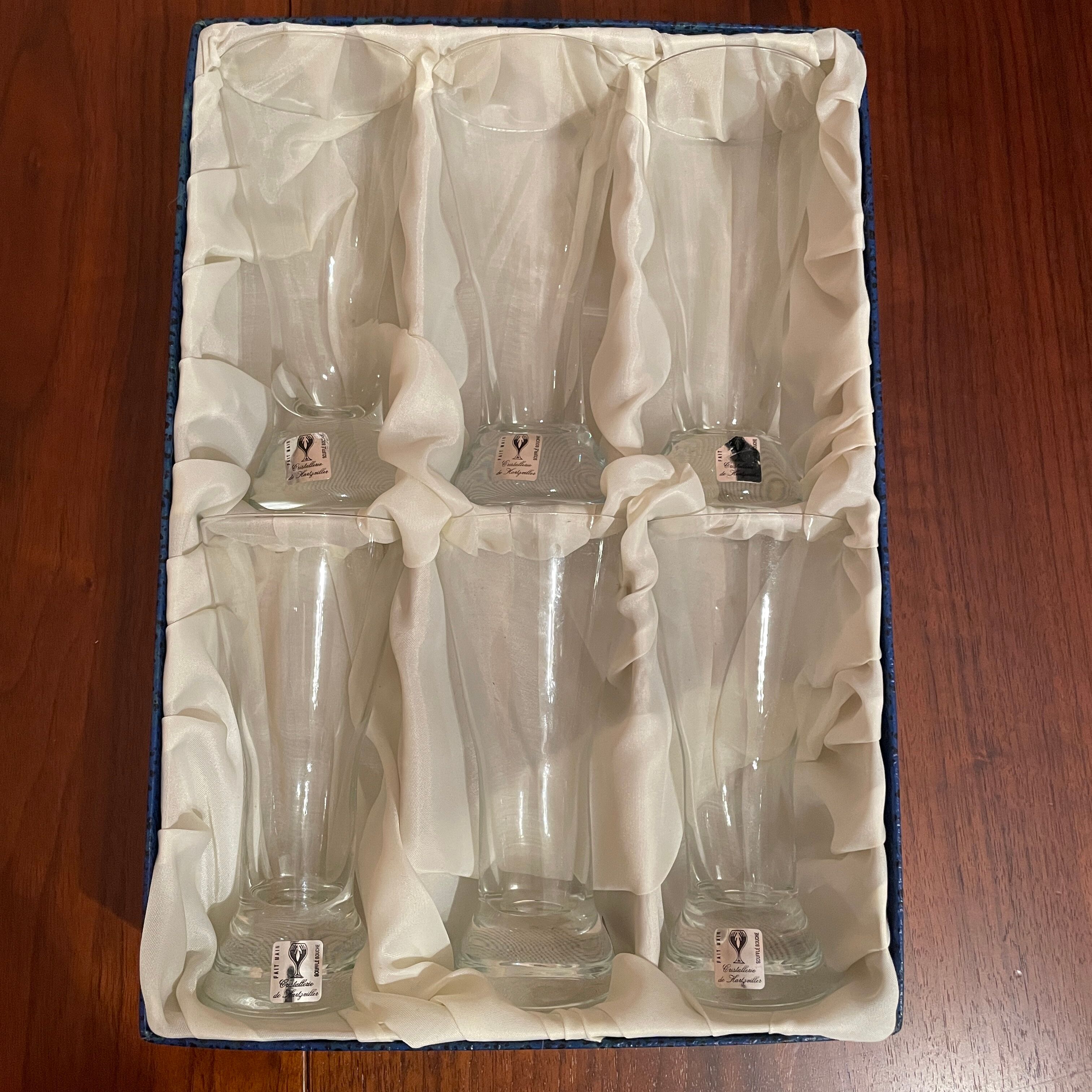 Box of 6 crystal glasses Hartzviller design 50 in box.