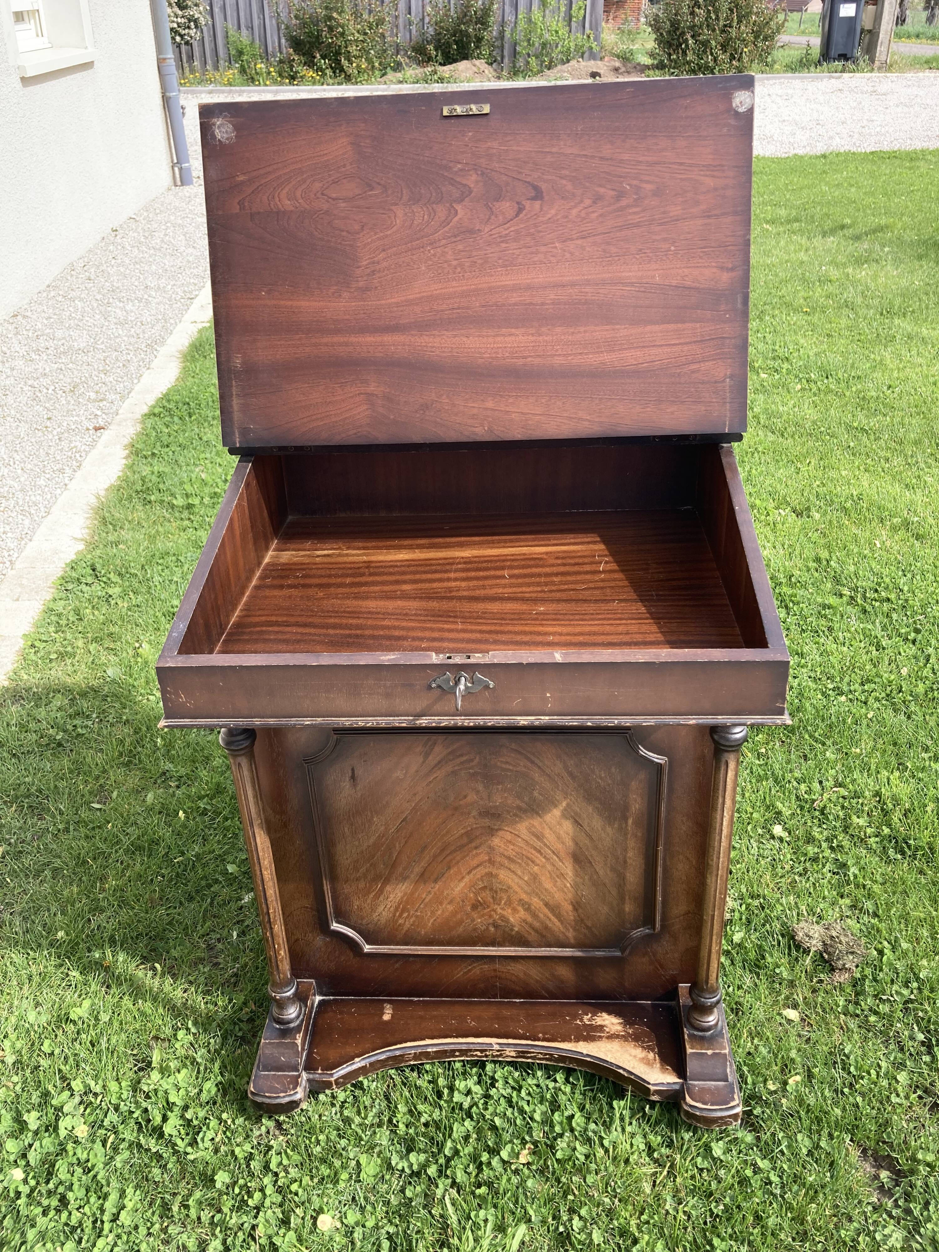 Bureau secrétaire Davenport