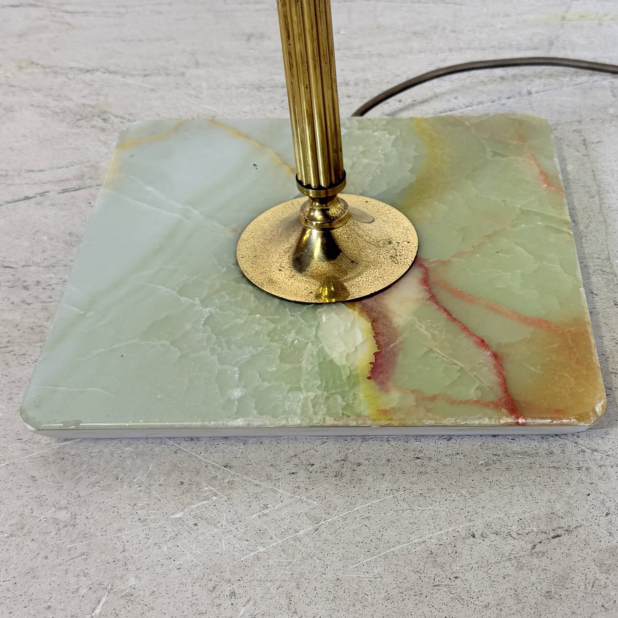 Vintage floor lamp with brass frame and onyx base