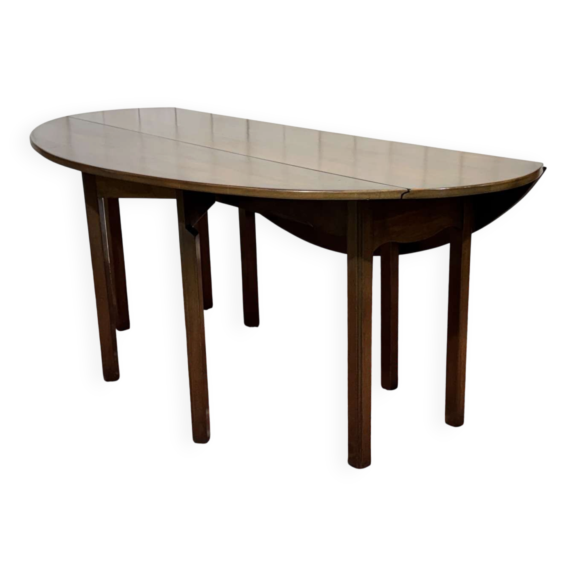 Drop-leaf English table in mahogany called Gateleg.