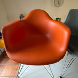 5 Vitra chairs