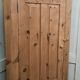 Armoire d'angle ancienne