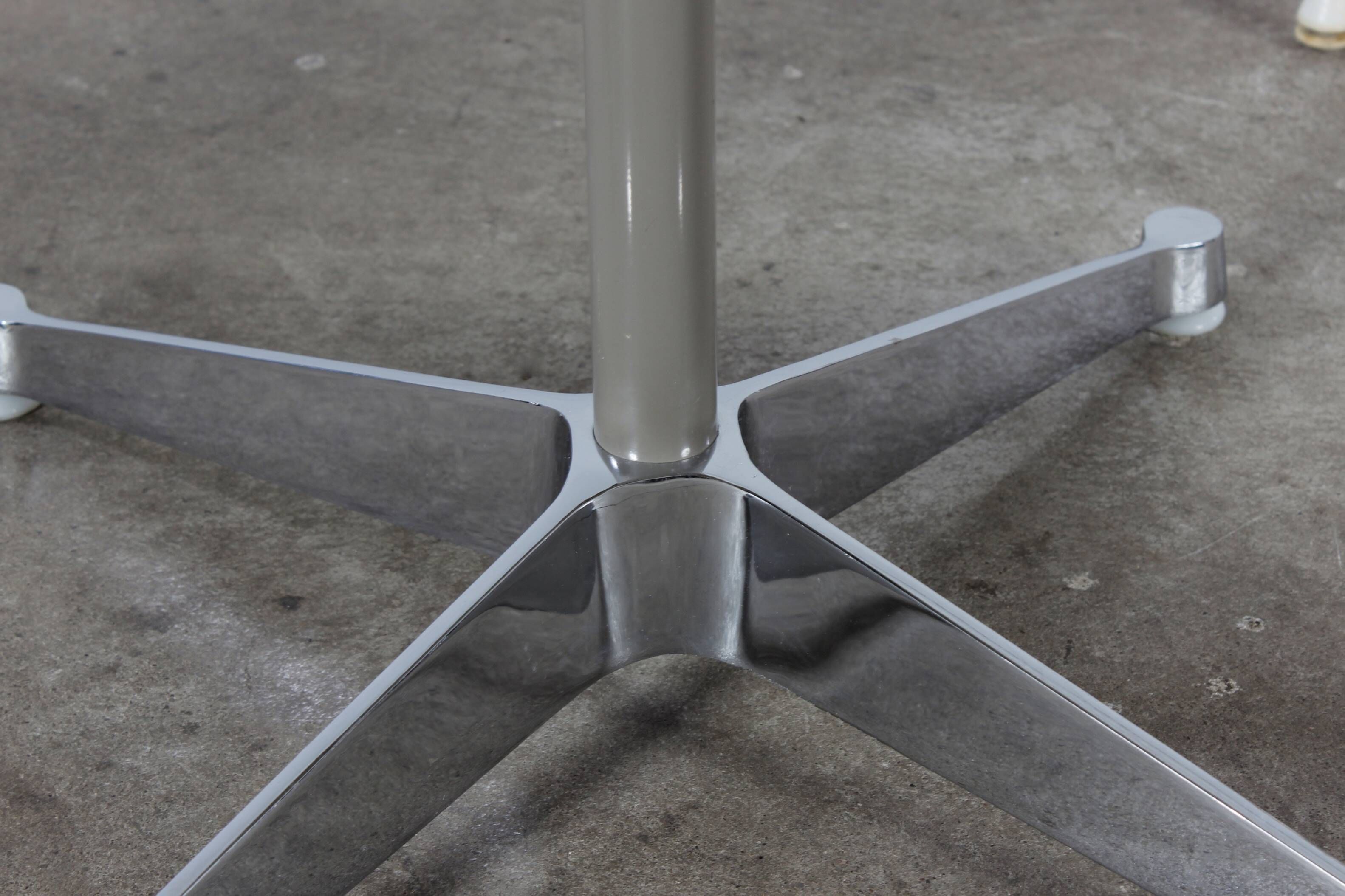 Eames dining table contract table Herman Miller Vitra 76.5cm