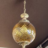 Suspension boule en verre ambré