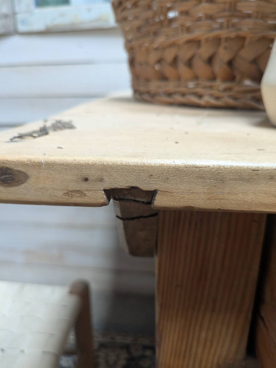 Farmhouse table