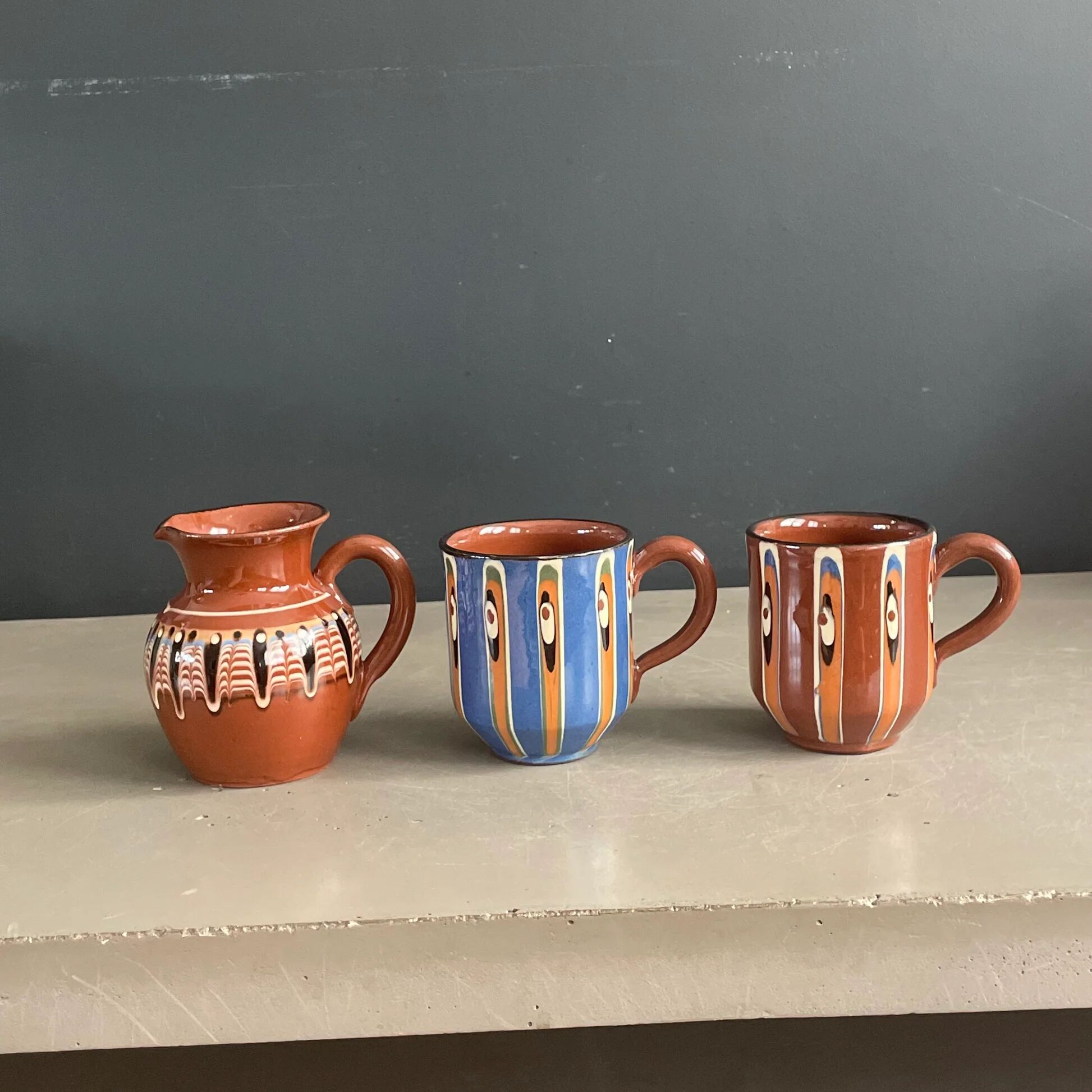 Cup and milk jug set - Bulgaria