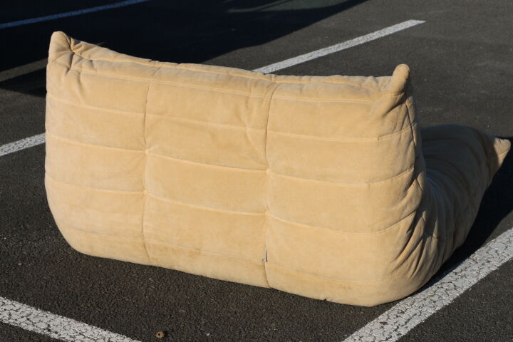 Sofa 2 seater Togo of Michel Ducaroy editor Ligne Roset