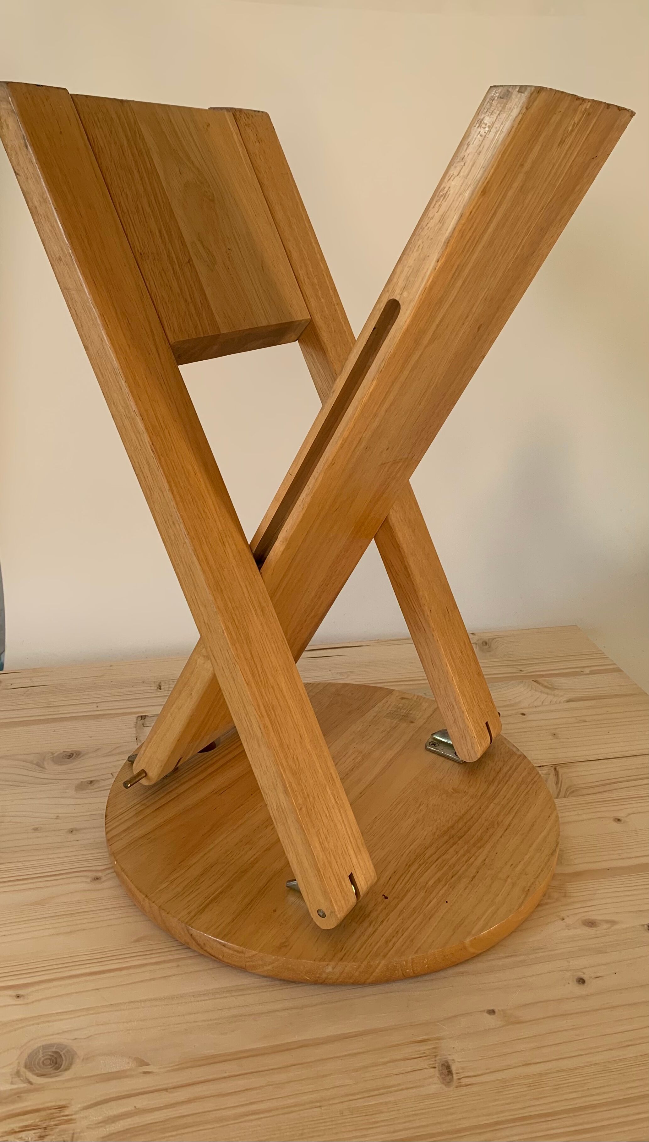 Suzy Adrien Reed Stool