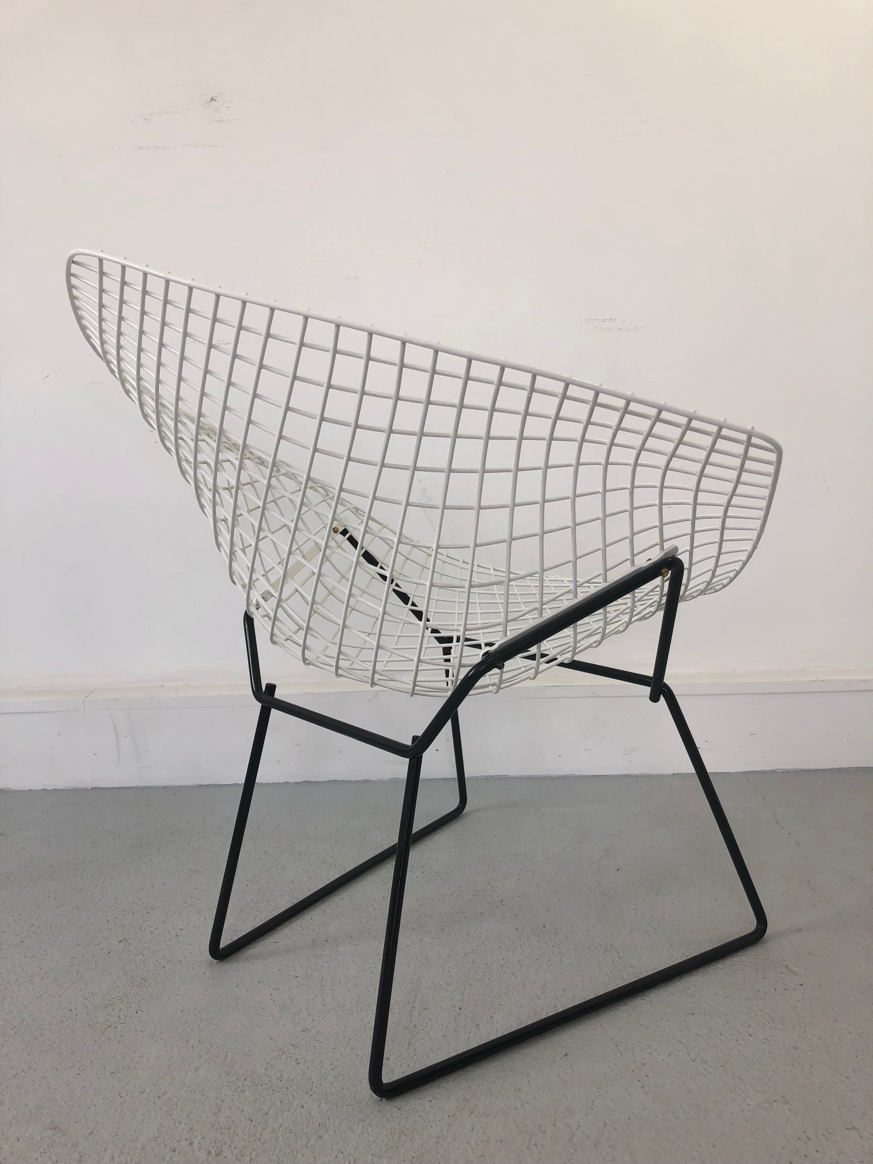 Vintage Diamond 421 Lounge Chair by Harry Bertoia for Knoll International