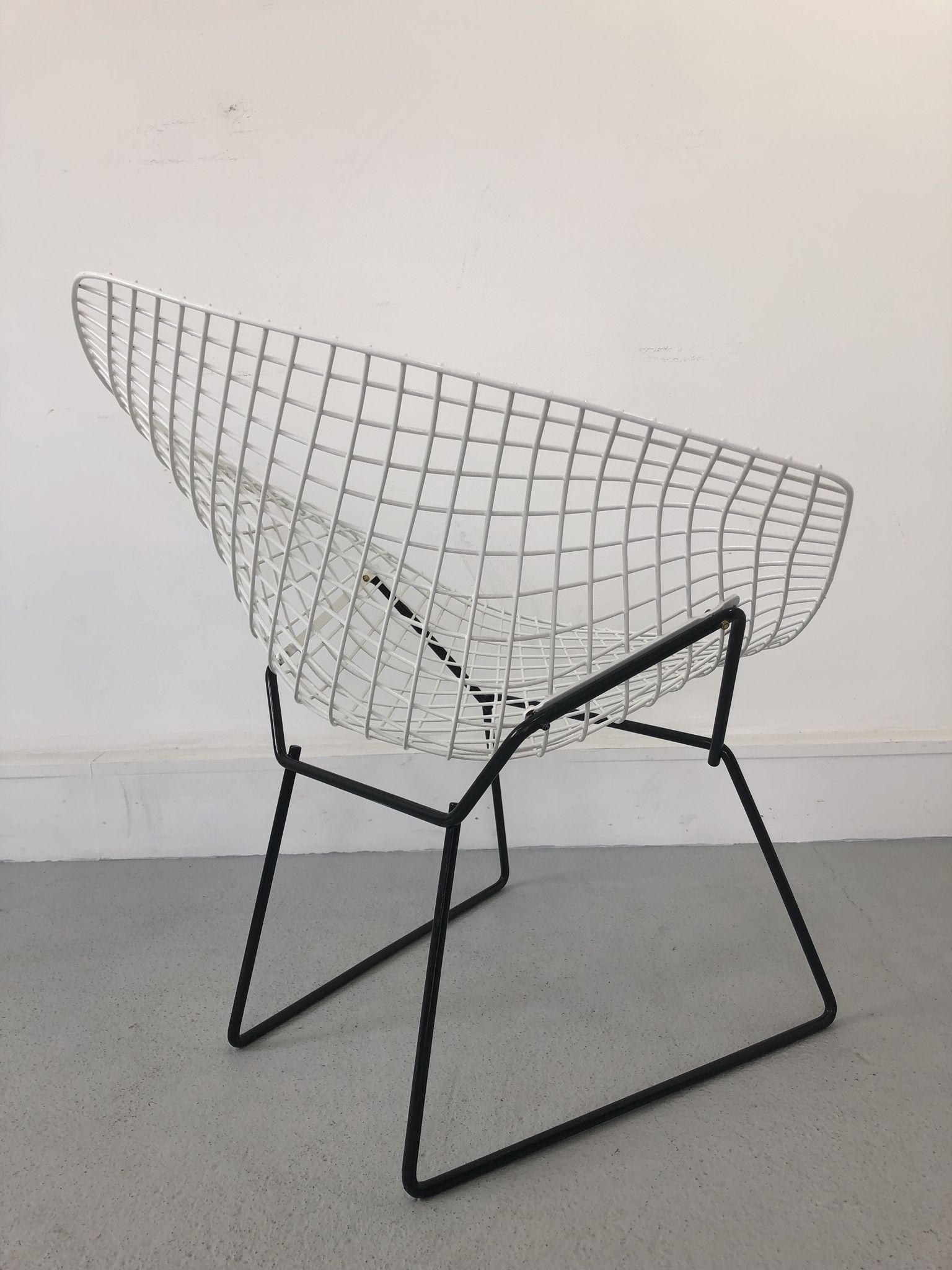 Vintage Diamond 421 Lounge Chair by Harry Bertoia for Knoll International